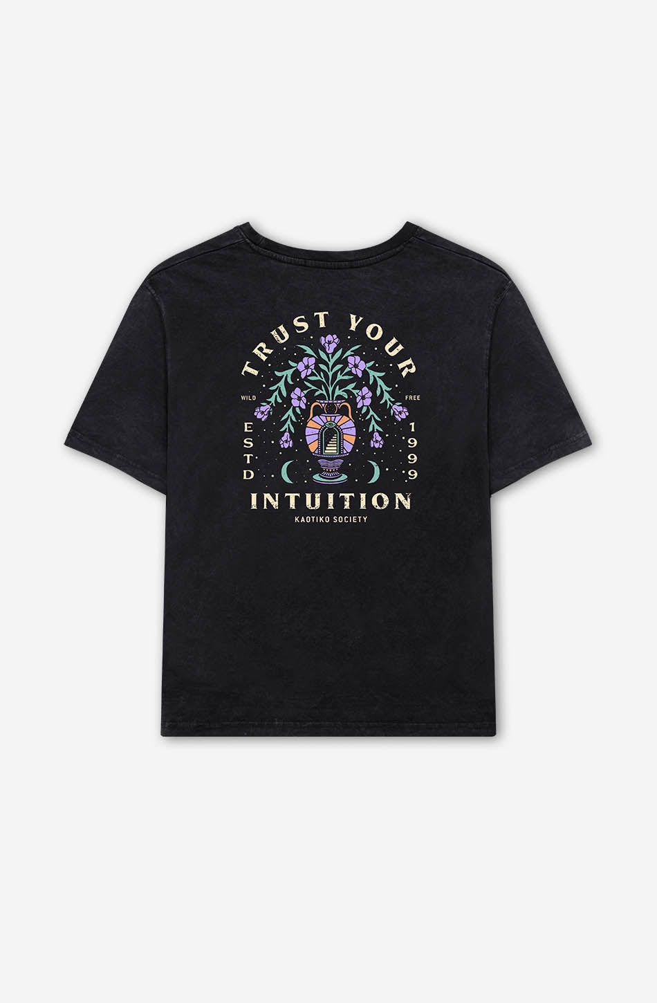 Camiseta Washed Trust Your Intuition Black