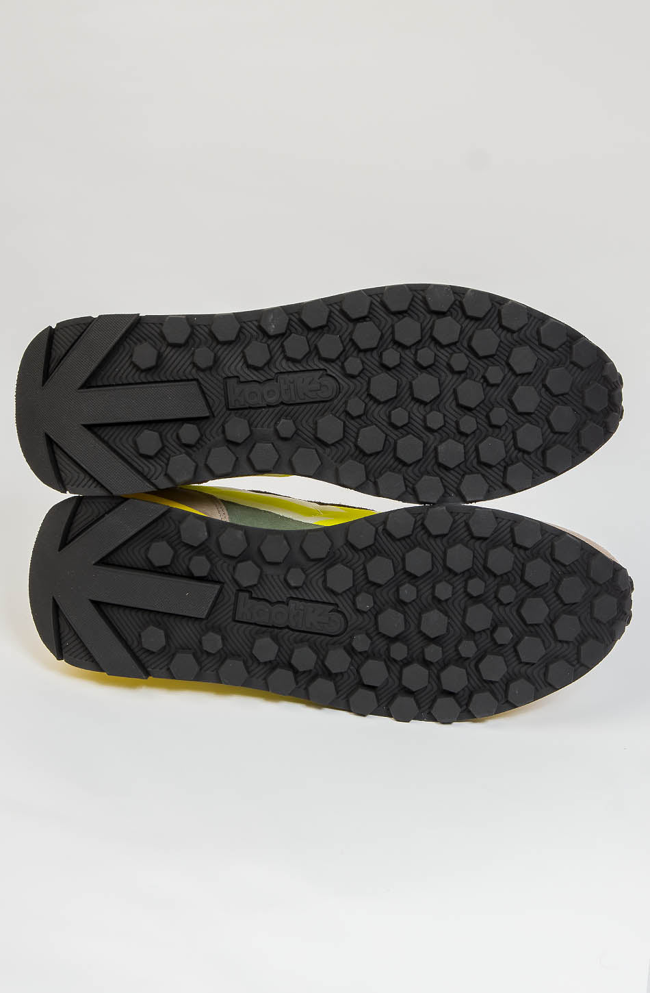 Zapatillas Kaotiko Nara Neon Yellow