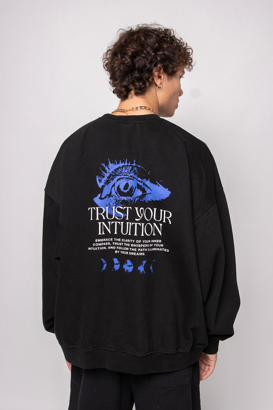 Sudadera Washed Eye Trust Your Intuition Black