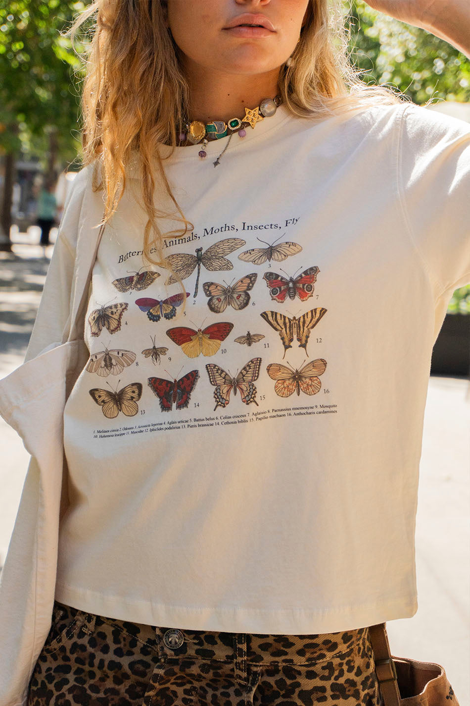 Camiseta Washed Butterflies Ivory